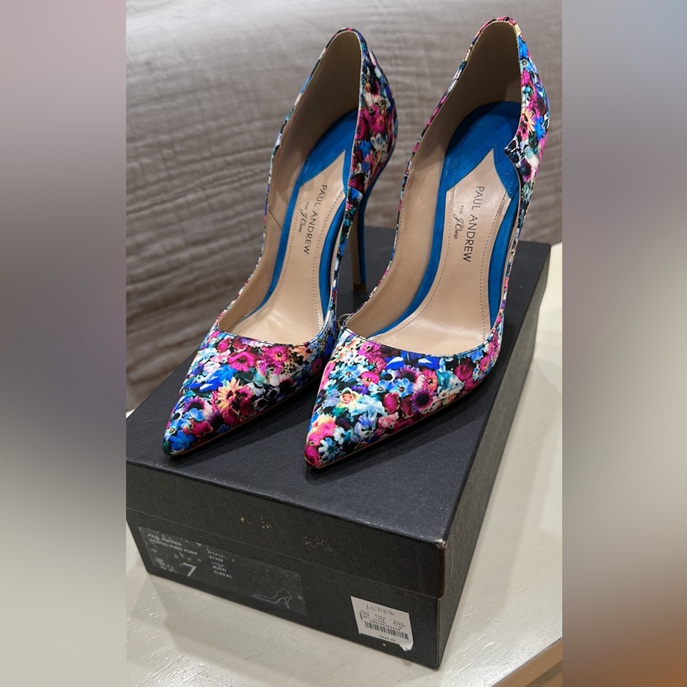 Paul Andrew for J.Crew - Size 7.